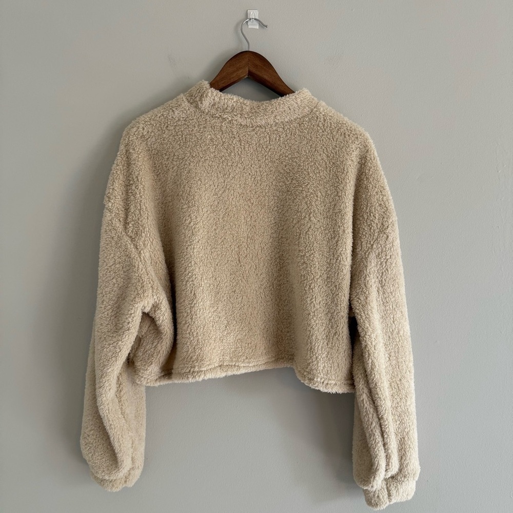 Cream Cropped Fleece Top - Picture 8 of 9